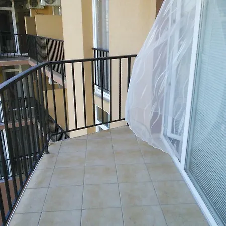 In Sunny View South Appartement