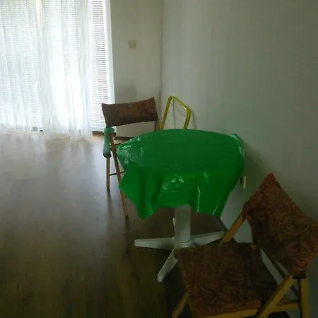 In Sunny View South Appartement Sunny Beach